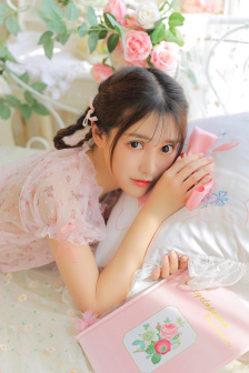 毛茸茸的女人